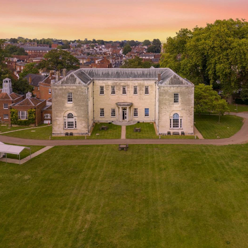 Hitchin Priory