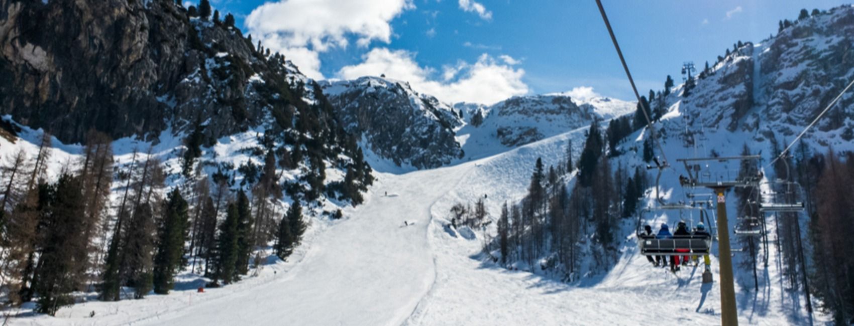 Cortina Sliding Centre