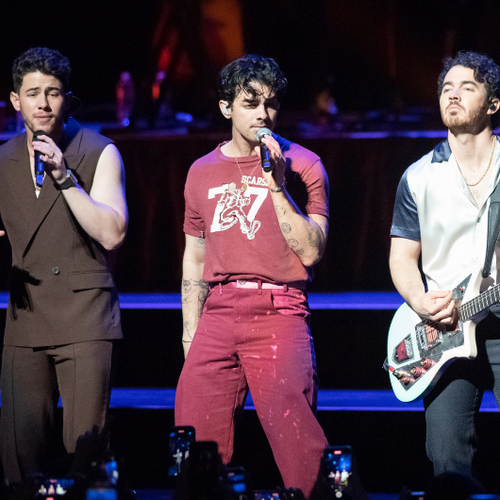 Jonas Brothers X Marshmello - Living the Dream Tour