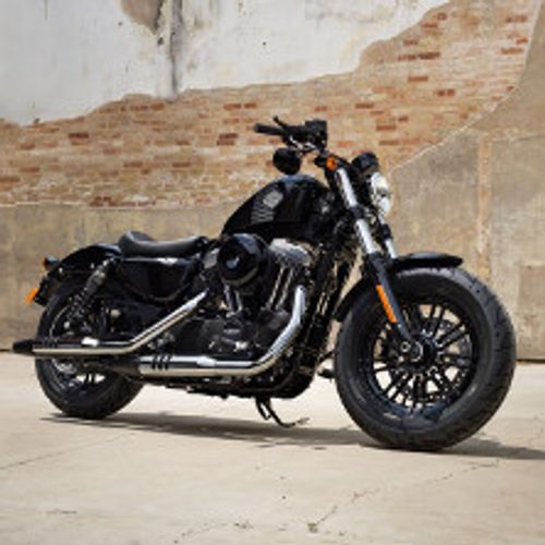 Harley-Davidson Cruising - Motorrad Vermietung - STMK - Clocktower Motorrad GmbH