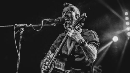 Jon Gomm